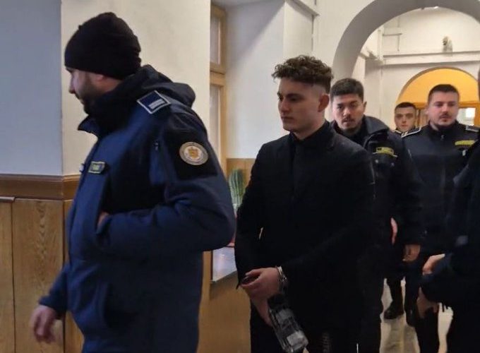 Recursul în casație formulat de Vlad Pascu a fost respins