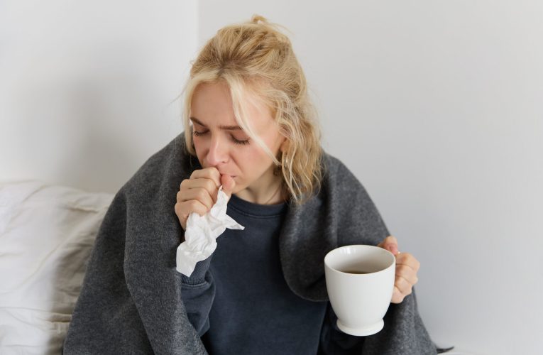 Remediul natural care ajută la scurtarea duratei răcelilor și gripei, potrivit experților de la Harvard