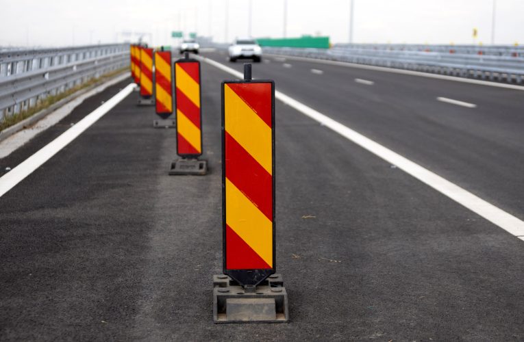 Restricții de trafic pe A1 și A2 din cauza lucrărilor. Benzi închise în mai multe intervale orare