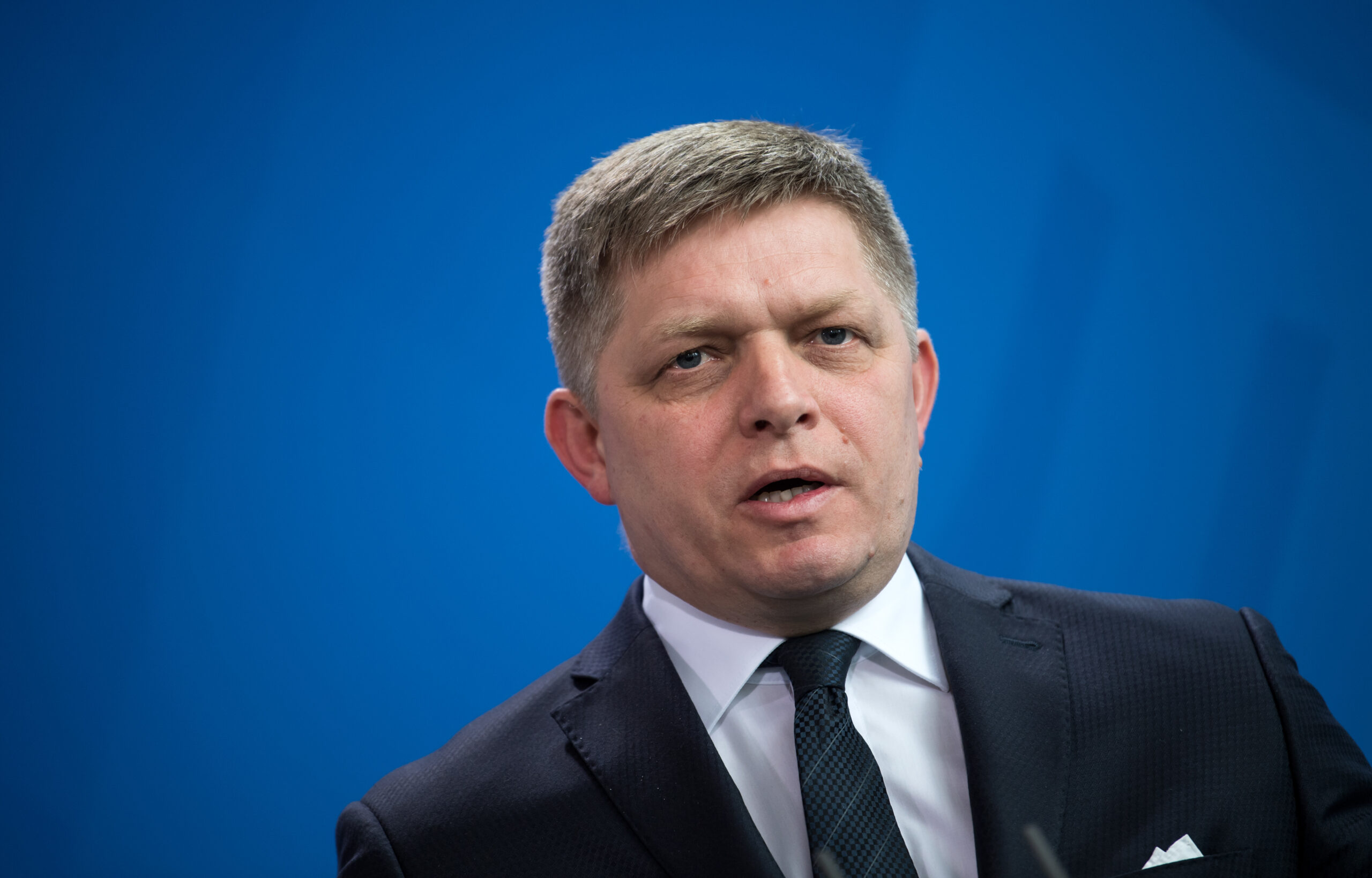Robert Fico: Slovacia va bloca orice plan al UE de finanțare a armatei Ucrainei