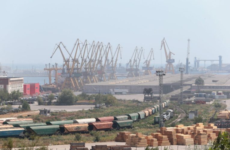 Scandal în Portul Constanța. Un șofer a fost înjunghiat în timpul unui conflict privind prioritatea la descărcarea camionului