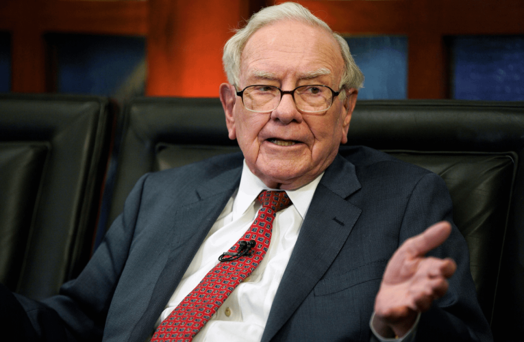 Sfârșitul unei ere: Warren Buffett se retrage după 60 de ani la conducerea gigantului Berkshire. Cele șase momente-cheie din ultimul său an ca CEO