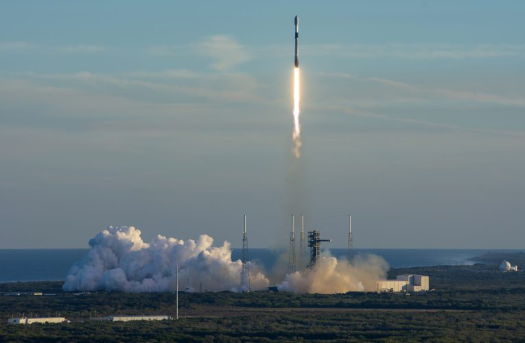 SpaceX – Ultima Frontieră / Cu o ofertă publică inițială ce pornește de la 400 de miliarde, SpaceX pune Wall Street cu ochii pe cer. Literalmente!
