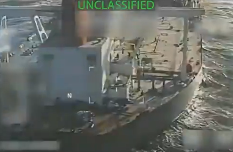 Surse Reuters: Washingtonul se pregătește să confişte mai multe petroliere în largul coastei Venezuelei