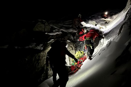 Turist rănit grav după ce a căzut în Munții Făgăraș, între Vârful Netedu și Valea Văiuga