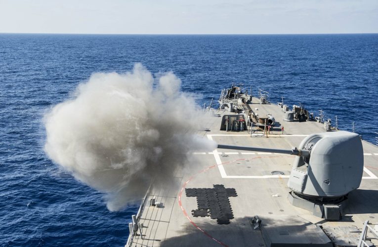 Ucraina atac surpiză în premieră în Marea Mediterană. Un petrolier rusesesc lovit la mii de km distanță