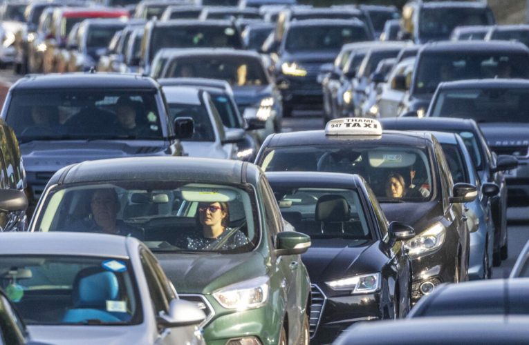 UE retrage interdicția vânzării de mașini noi pe benzină și motorină din 2035, dar eliminarea motoarelor cu combustie internă nu se încheie aici