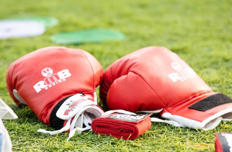 Un campion la box, neînvins în cariera profesionistă, a anunțat că se retrage