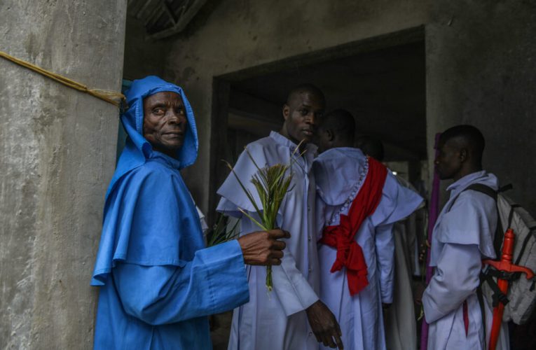 Zeci de tineri mor în timpul ritualului de circumcizie în Africa de Sud
