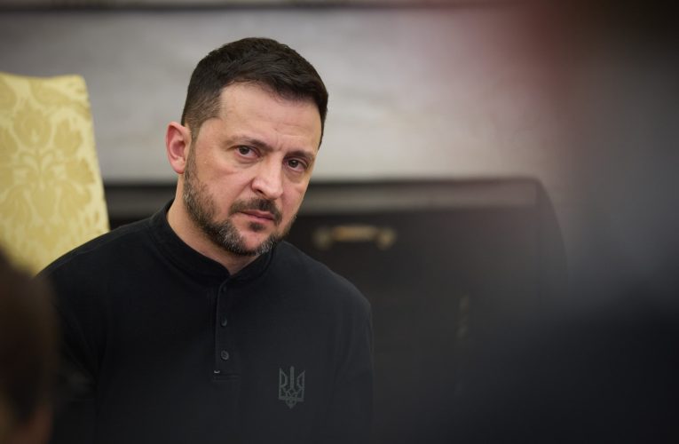 Zelenski respinge propunerea SUA de retragere unilaterală din Donețk. „De ce Rusia nu se retrage?”