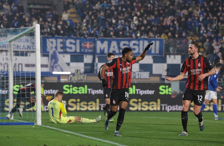 AC Milan revine după un start dificil și învinge Como. Se menține la 3 puncte de Interul lui Chivu, care conduce în Serie A