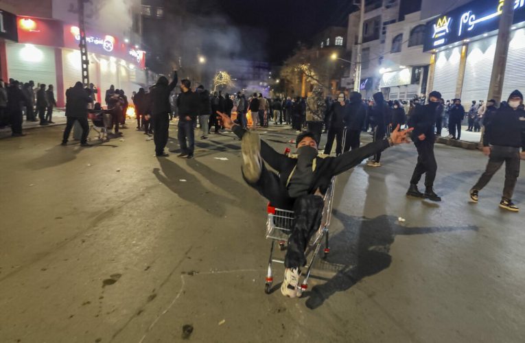 Americanii susțin că iranienii au suspendat 800 de execuții programate pentru miercuri