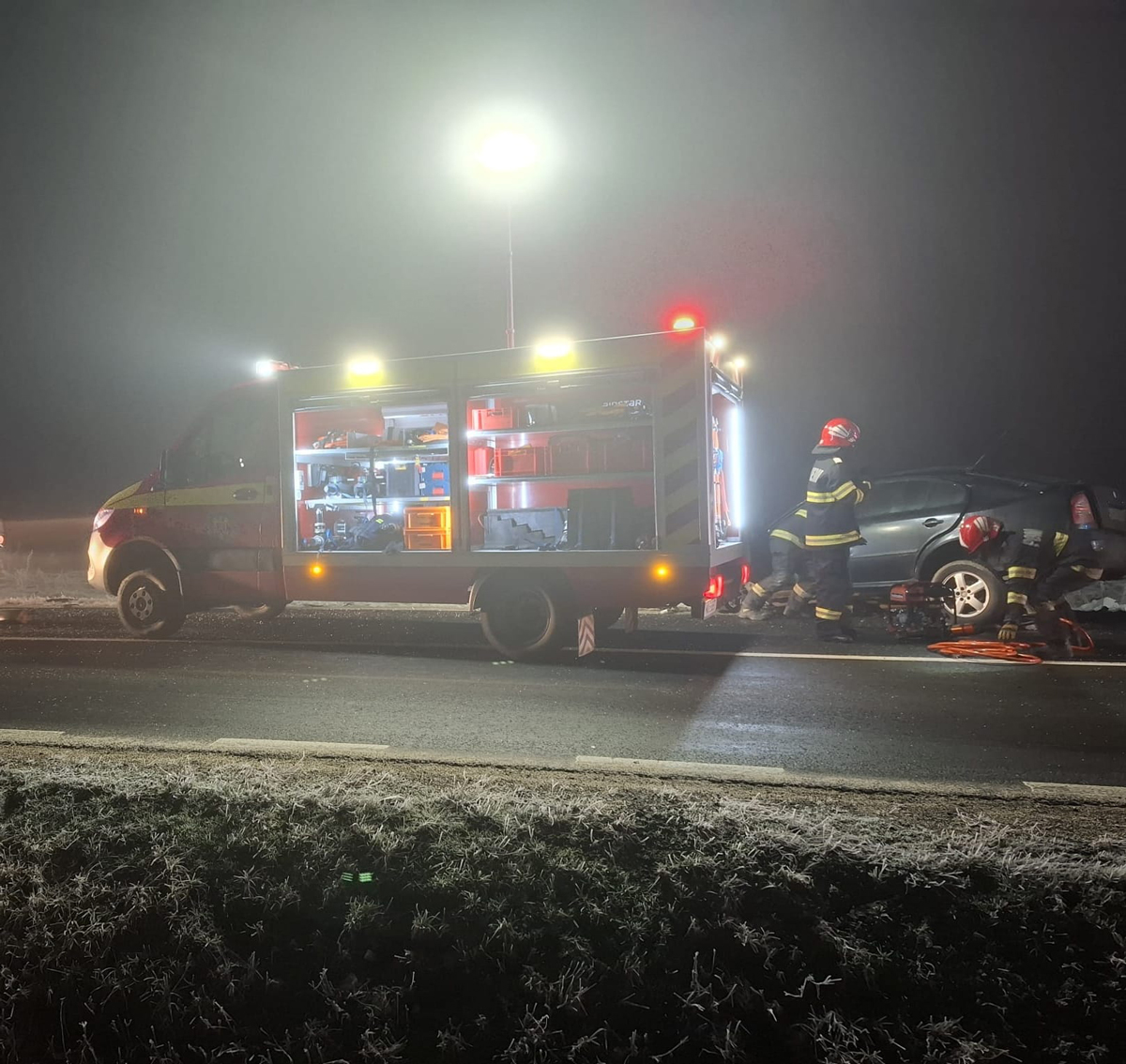 Arad. Accident rutier grav între Horia și Șiria: o persoană a murit, alte cinci implicate