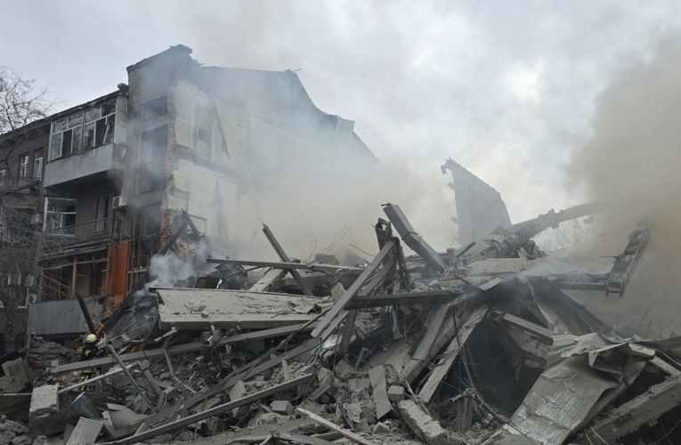 Atacul rusesc asupra orașului Harkov a rănit cel puțin 15 persoane, printre care și un bebeluș de șase luni