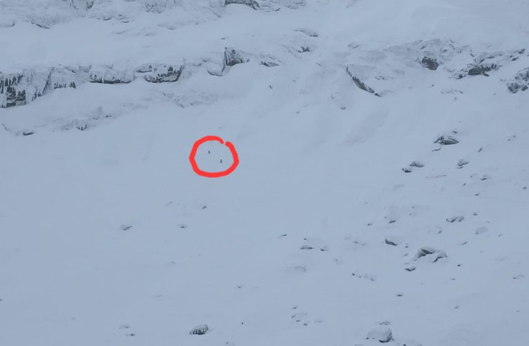 Avalanșă de mari dimensiuni în Munții Făgăraș, declanșată accidental de doi schiori