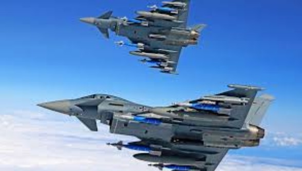 Avioane britanice și franceze au atacat poziții ISIS în Siria