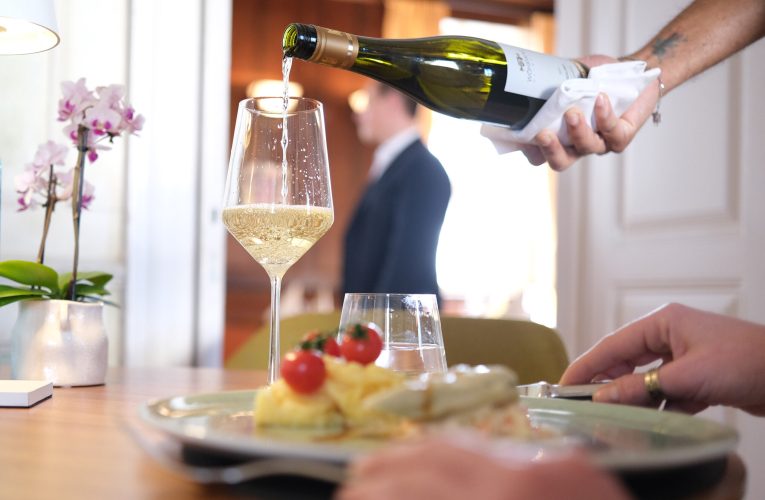 Comisia Europeană preconizează o scădere a consumului de vin