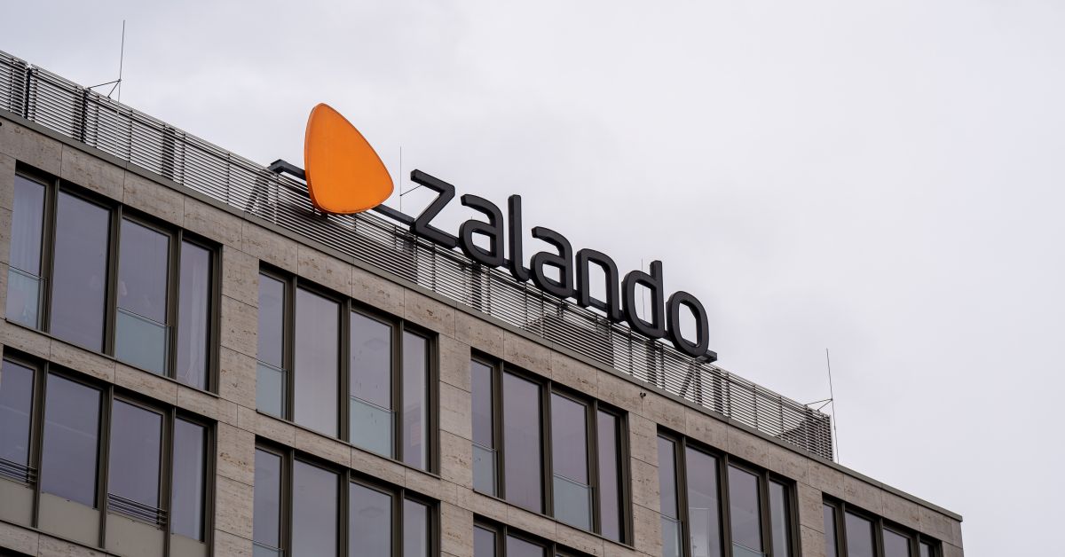 Compania nemțească Zalando își închide un centru de distribuție: 2,700 de posturi de muncă, în pericol