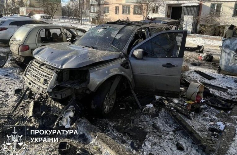 Explozie la o mașină în Kiev: un militar rănit, cazul tratat ca atac terorist