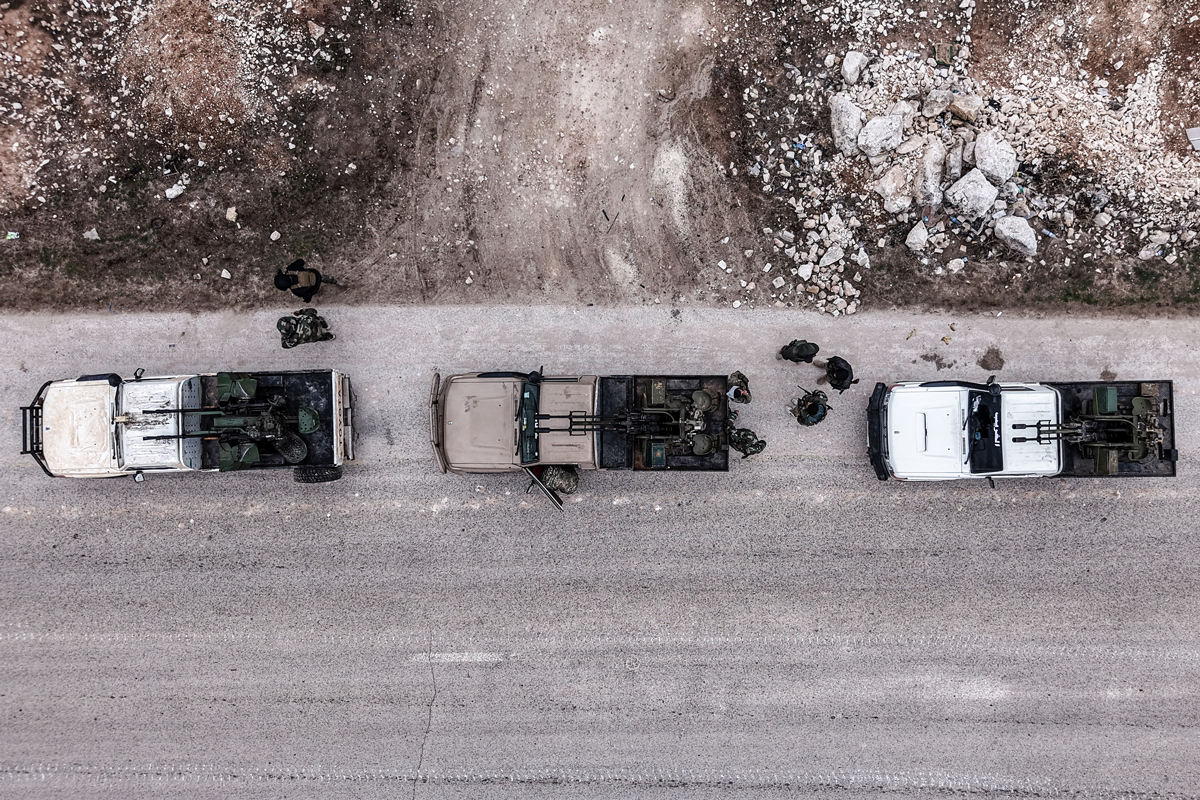 Forțele guvernamentale siriene preiau controlul asupra unui oraș strategic din Raqqa