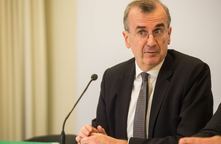 Guvernatorul Băncii Franței anunță că Franța riscă zona periculoasă dacă deficitul depășește 5% în 2026