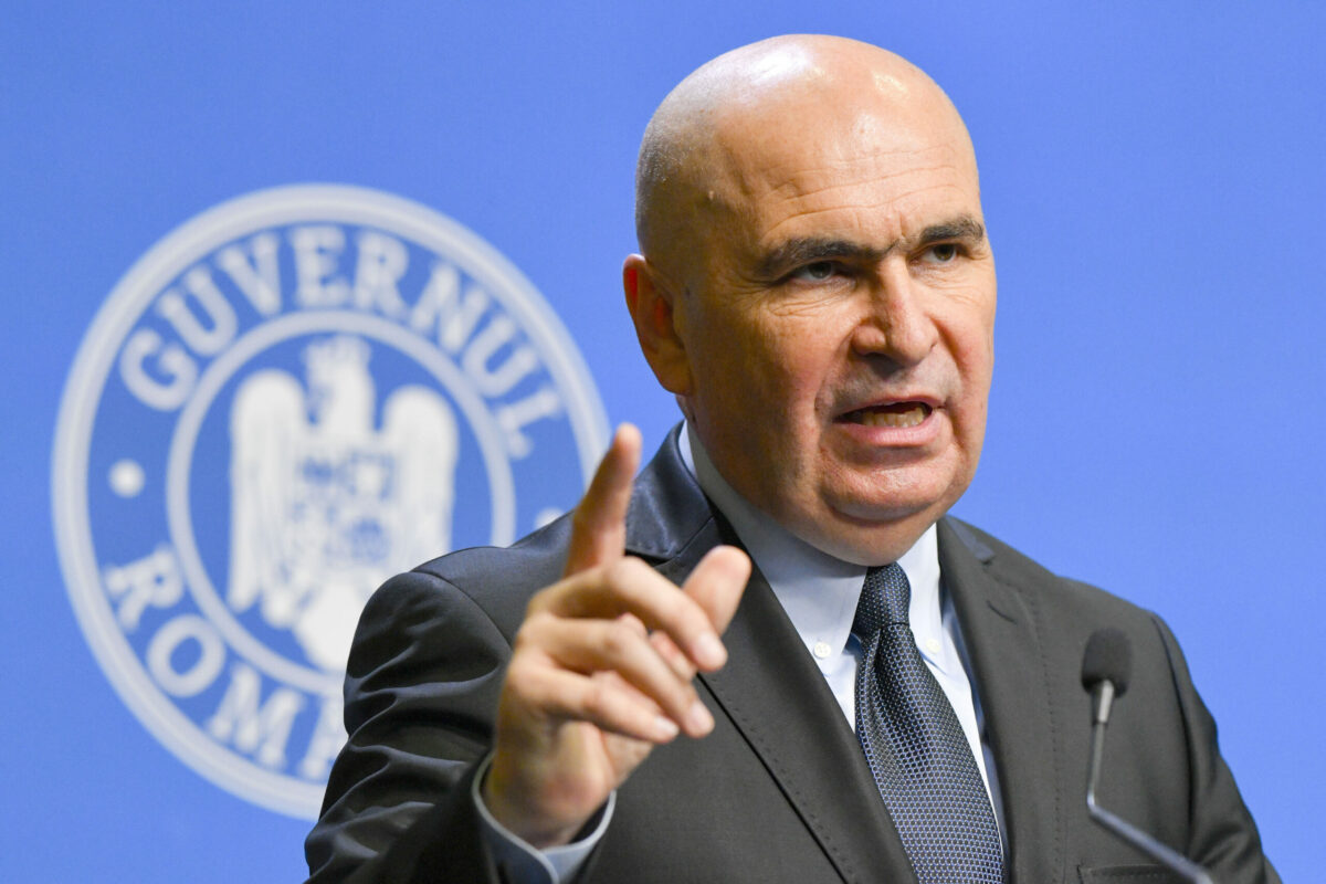 Ilie Bolojan: Nu vor mai crește taxe și impozite. Corectarea deficitului se încheie, iar economia va fi sprijinită prin deduceri și ajutoare de stat