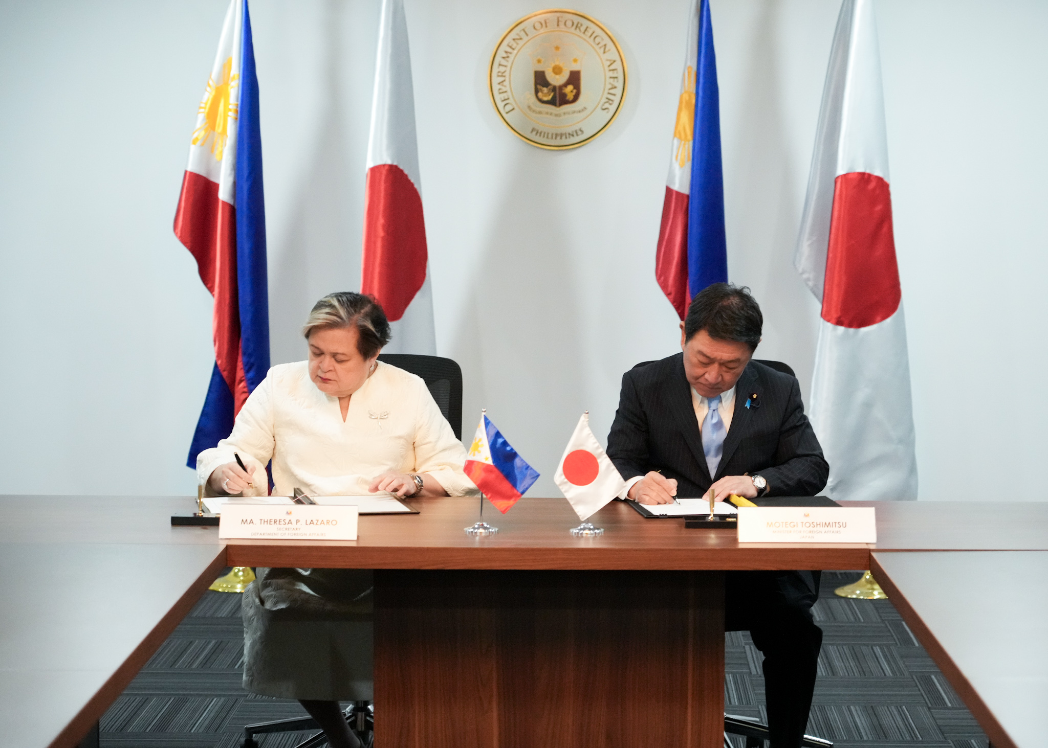 Japonia și Filipine semnează un pact de apărare pentru consolidarea securității regionale și descurajarea Chinei