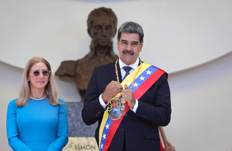 Maduro a transferat 113 tone de aur în Elveția din rezervele Venezuelei