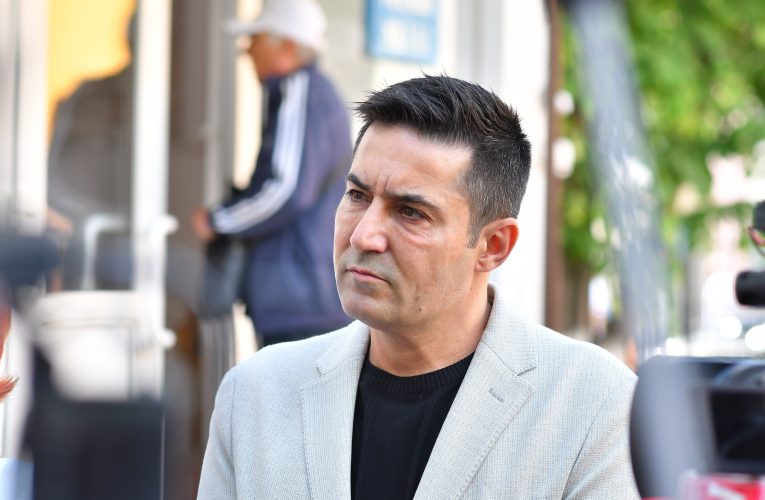 Manda: Bolojan cântă de multe ori, dar nu cântă din același playlist. Poate vine momentul să schimbăm lăutarul