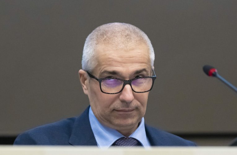 Marinescu vrea brățări pentru deținuții care primesc permisiuni și drone pentru monitorizarea închisorilor