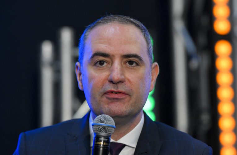 Miliarde de lei pentru firme la început de an. Nazare: Statul își achită datoriile