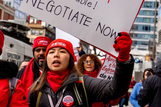 New York / 15.000 de asistenți medicali amenință cu o grevă uriașă, ce ar paraliza spitalele