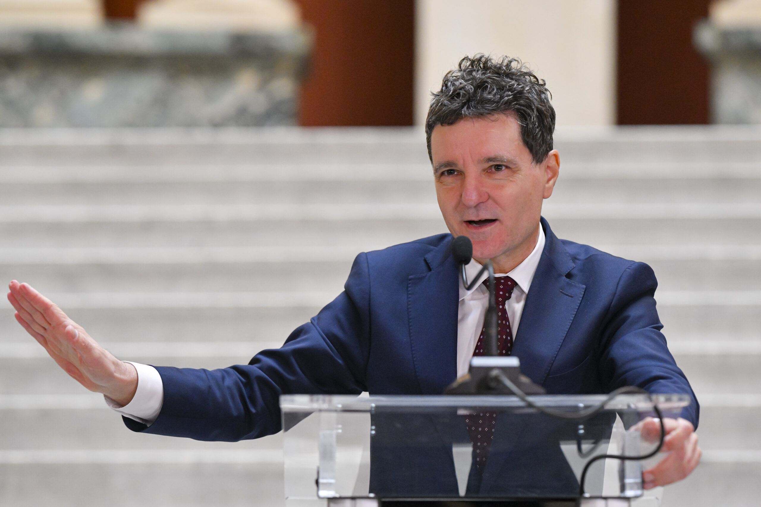 Nicușor Dan, despre pensiile magistraților și termenul CCR în aceeași zi cu contestația numirii la CCR