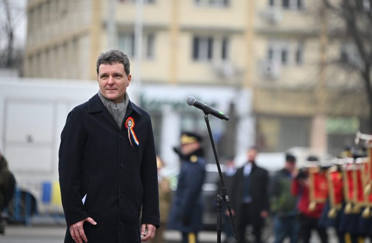 Nicușor Dan, după ce a participat la evenimentele dedicate Zilei Unirii Principatelor: Imnul național este un simbol al României și nu trebuie huiduit