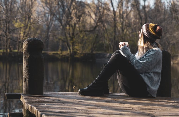 Nu ieși vineri seara Nu ești plictisitor, ești inteligent