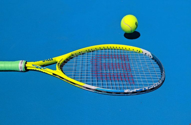 Perechile Mertens-Zhang și Harrison-Skupski câștigă titlurile de dublu la Australian Open