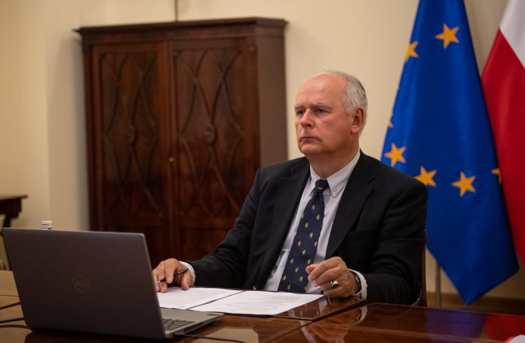 Polonia pregătește trimiterea a până la nouă avioane MiG către Ucraina