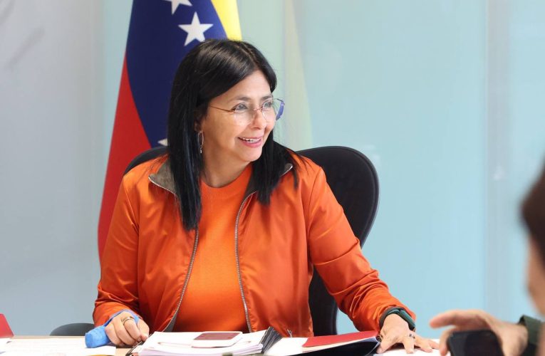 Președintele interimar al Venezuelei solicită colaborarea guvernului Statelor Unite: „Țara noastră aspiră să trăiască fără amenințări externe”