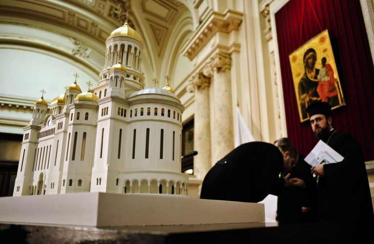 Proiect pentru legalizarea prostituției. Patriarhia Română: Incompatibil cu respectarea demnității umane