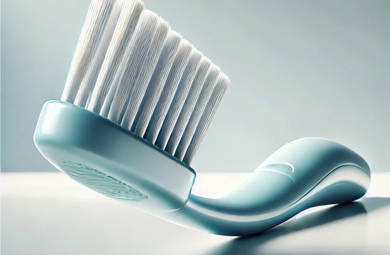 Remediul casnic împotriva plăcii bacteriene și a tartrului, potrivit unui farmacist