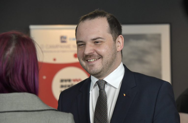 Rogobete talks with Spanish counterparts on „developing drug production” in Romania