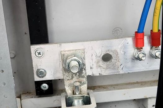 Sabotaj la Pârtia Bucovina din Câmpulung Moldovenesc: instalația electrică și teleschiul au fost deteriorate intenționat