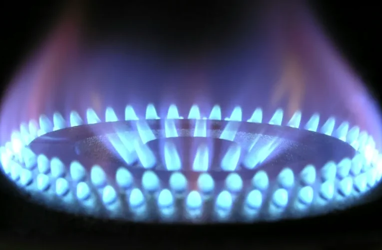 „Semnal de alarmă” la Bruxelles: Europa își reface strategia energetică după tensiunile cu SUA