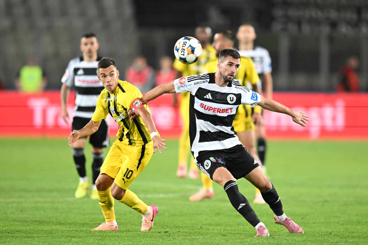 Trei meciuri programate în Superliga. Dinamo și FC Botoșani, duel la distanță pentru locul secund