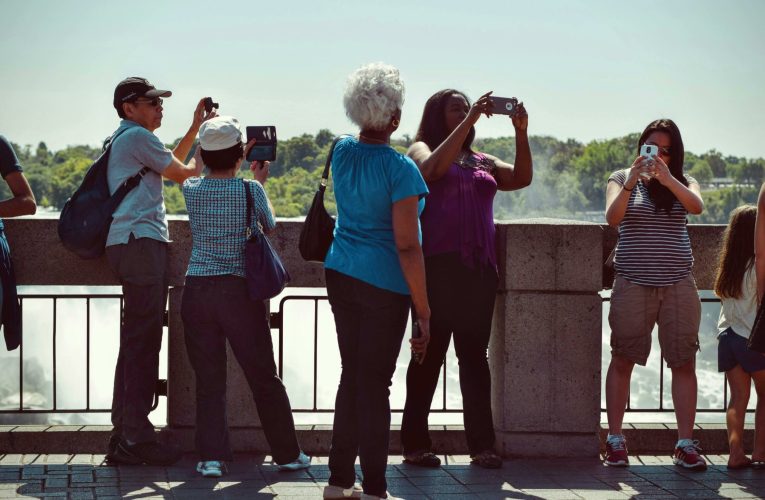 Turismul din România a scăzut cu 5,6% în noiembrie 2025