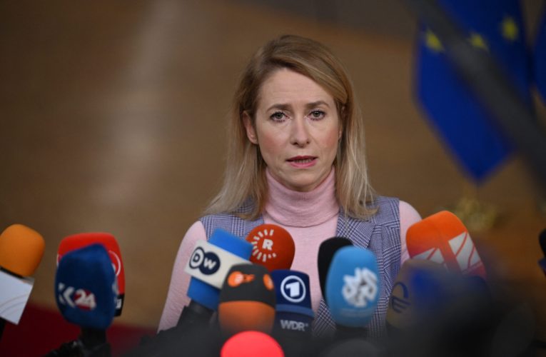 UE ia în calcul sancțiuni mai aspre împotriva Iranului după violențele împotriva protestatarilor