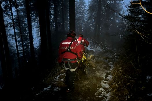 Un tânăr din Republica Moldova, salvat din Masivul Ceahlău, după patru ore