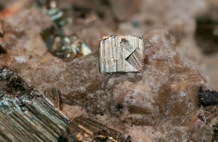 Unde a fost descoperit cel mai mare zăcământ de aur de până acum și ce înseamnă pentru economia globală