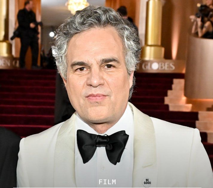 Unele vedete au purtat insigne în semn de protest împotriva ICE la Globurile de Aur