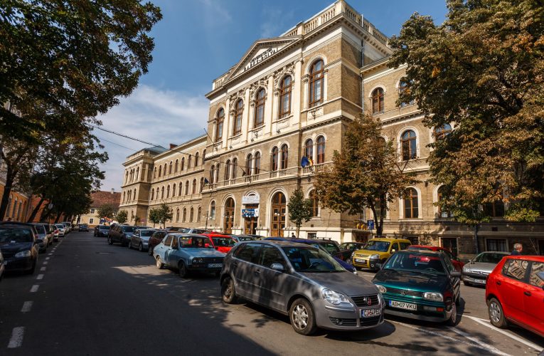 Universitatea Babeș-Bolyai anunță: „Studenţii actuali nu vor fi afectaţi în niciun fel de majorarea taxelor de admitere şi şcolarizare”